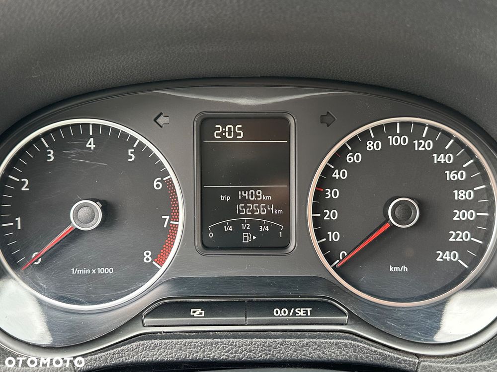 Volkswagen Polo 1.2 TSI Blue Motion Technology Highline - 38