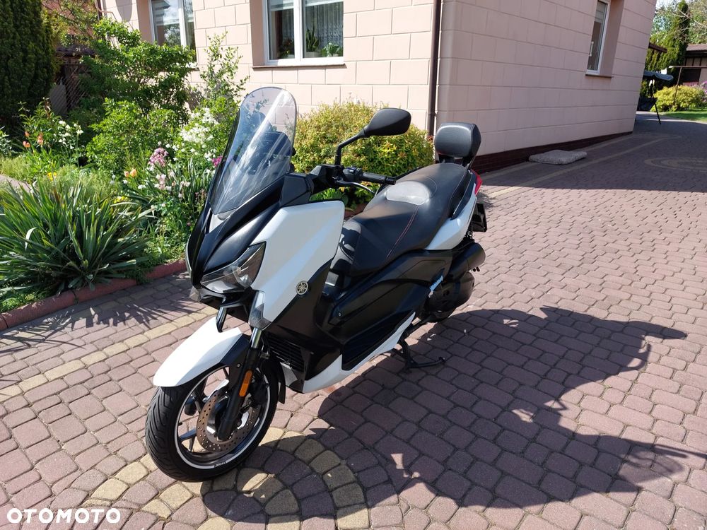 Yamaha X-max - 8