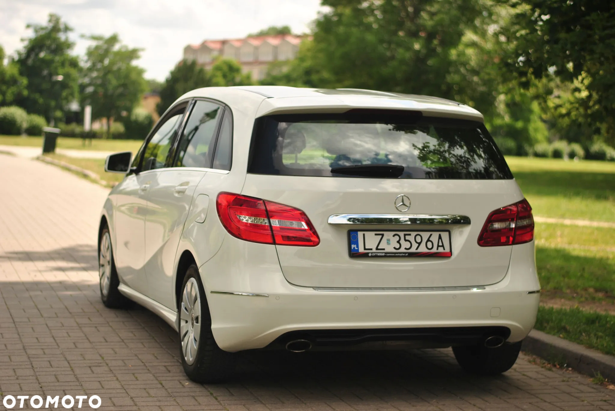 Mercedes-Benz Klasa B 180 (BlueEFFICIENCY) - 19