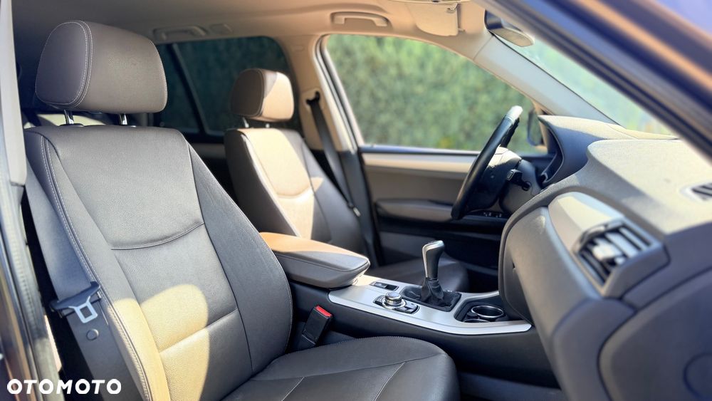 BMW X3 sDrive18d xLine - 22