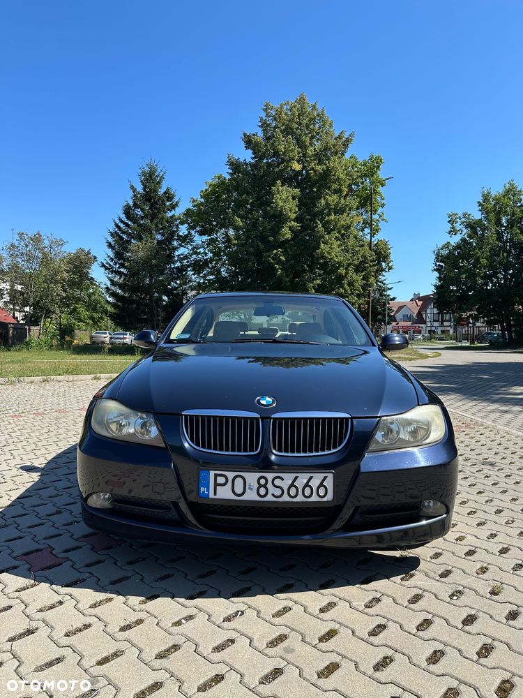 BMW Seria 3 318i Edition Lifestyle - 3