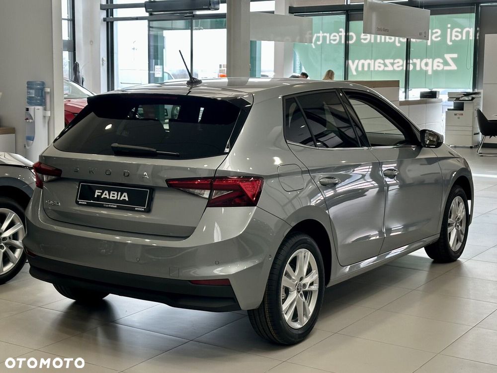 Skoda Fabia 1.0 TSI Selection DSG - 4