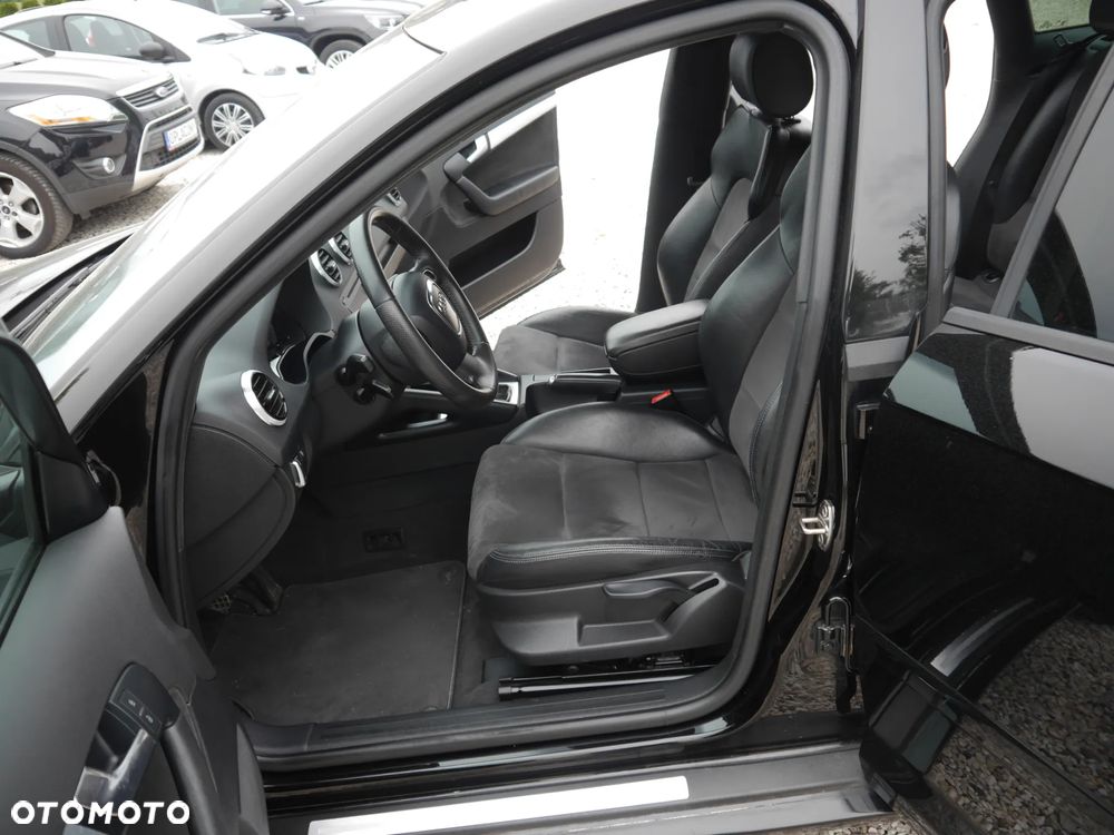 Audi A3 Sportback 2.0 TDI S line Sportpaket plus - 18