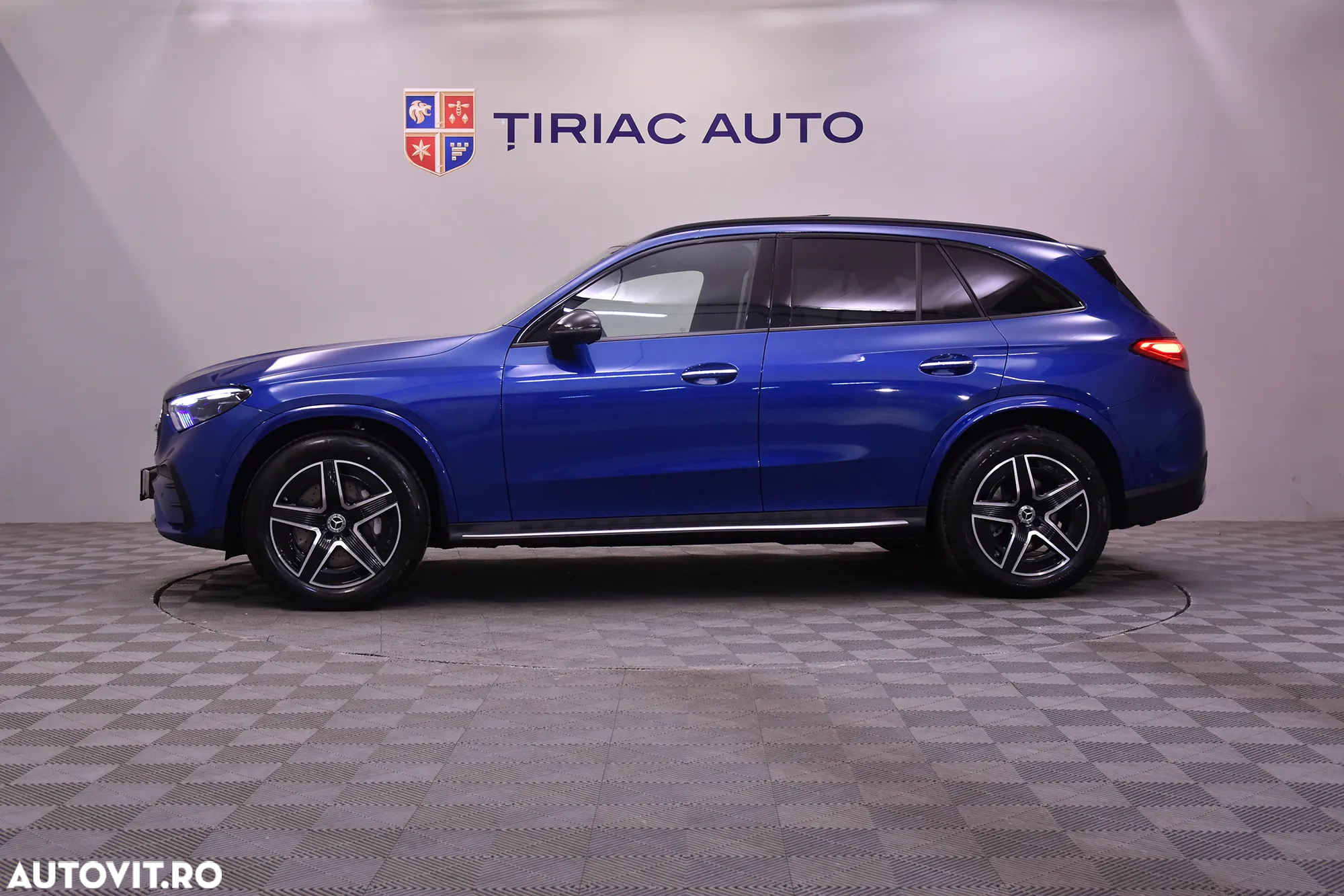 Mercedes-Benz GLC 220 d 4MATIC MHEV - 2