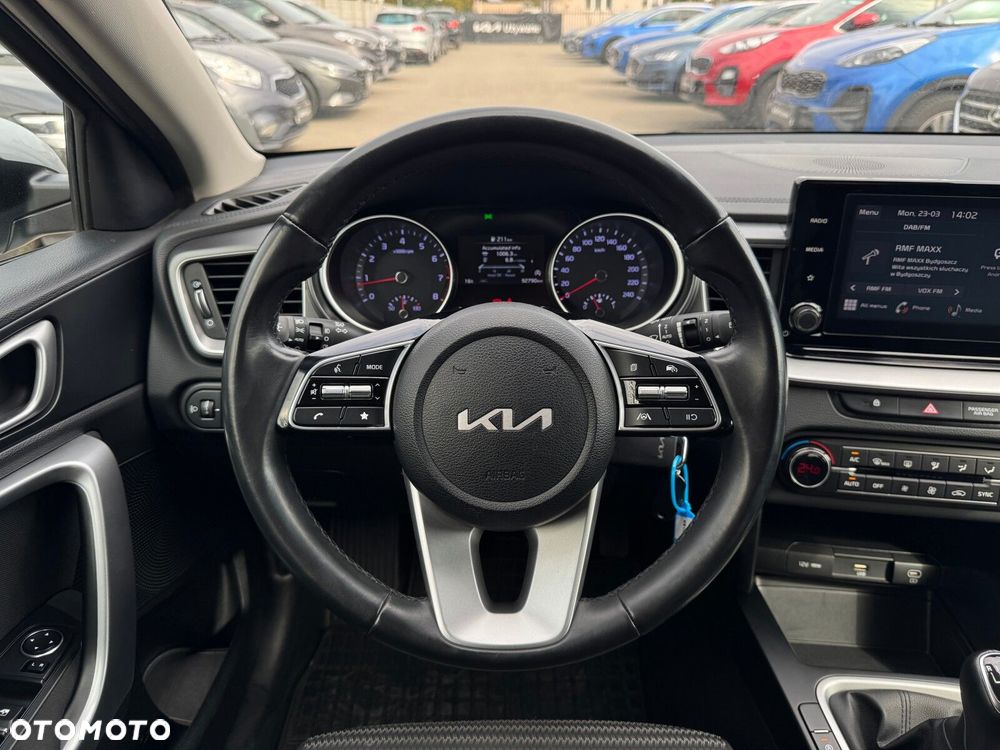 Kia Ceed 1.5 T-GDI M - 20