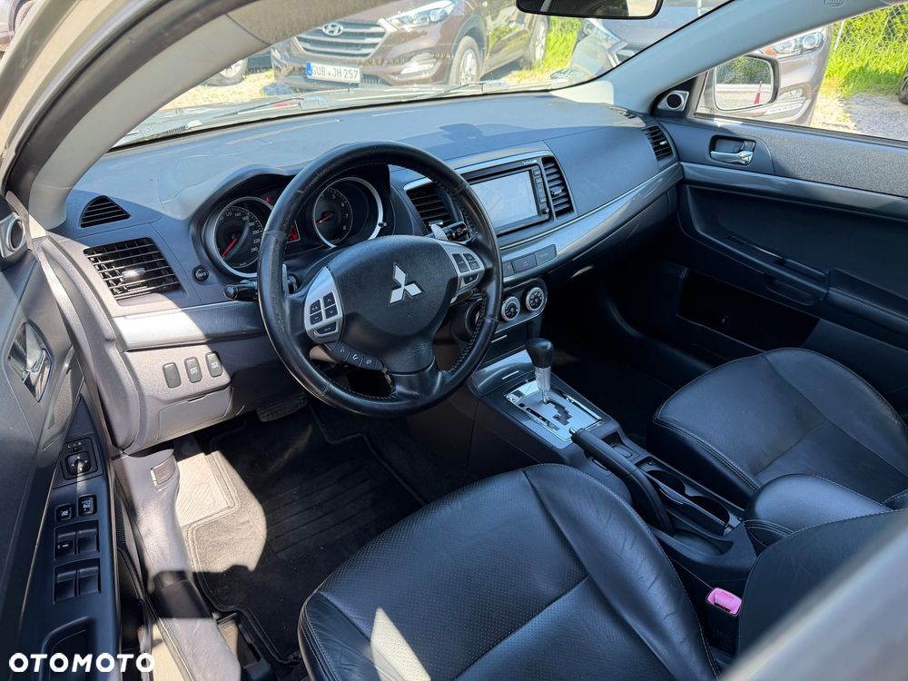 Mitsubishi Lancer 1.8 CVT Instyle - 39