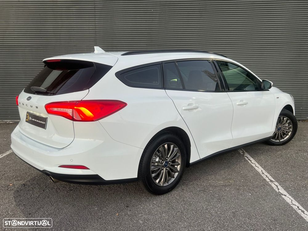 Ford Focus SW 1.0 EcoBoost ST-Line - 9