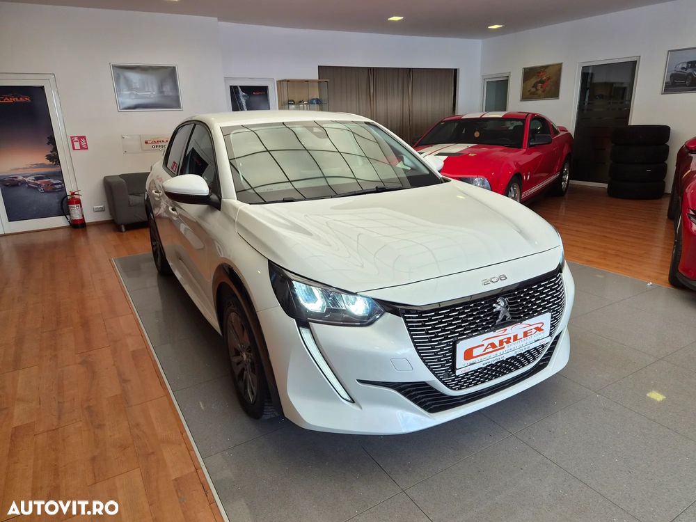 Peugeot 208 e-208 Allure - 4