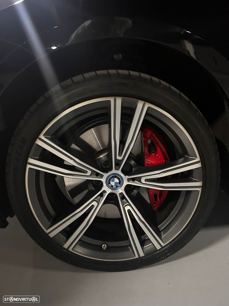 BMW 330 e Touring xDrive Aut. M Sport - 11