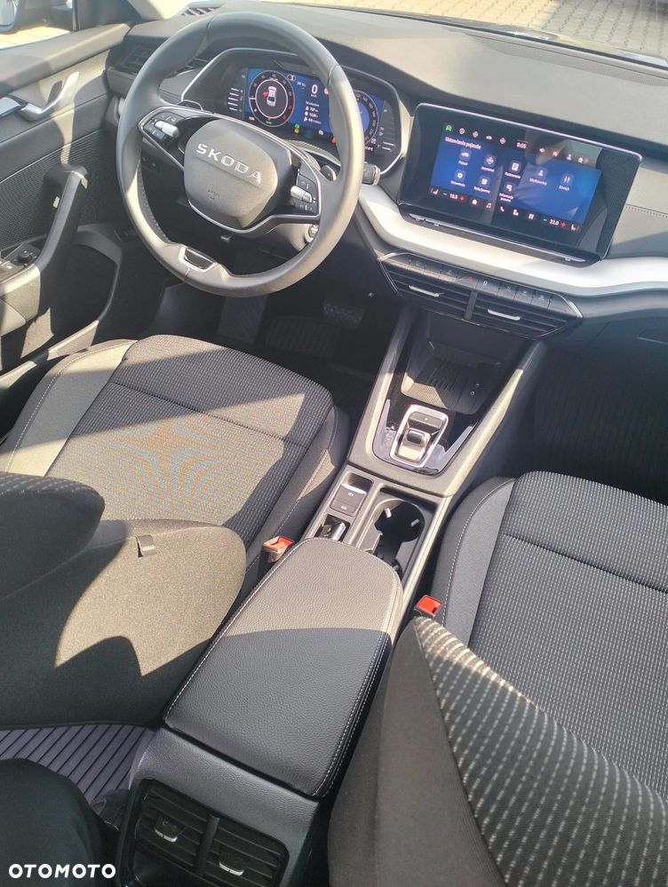 Skoda Octavia 1.5 TSI mHEV Selection DSG - 13