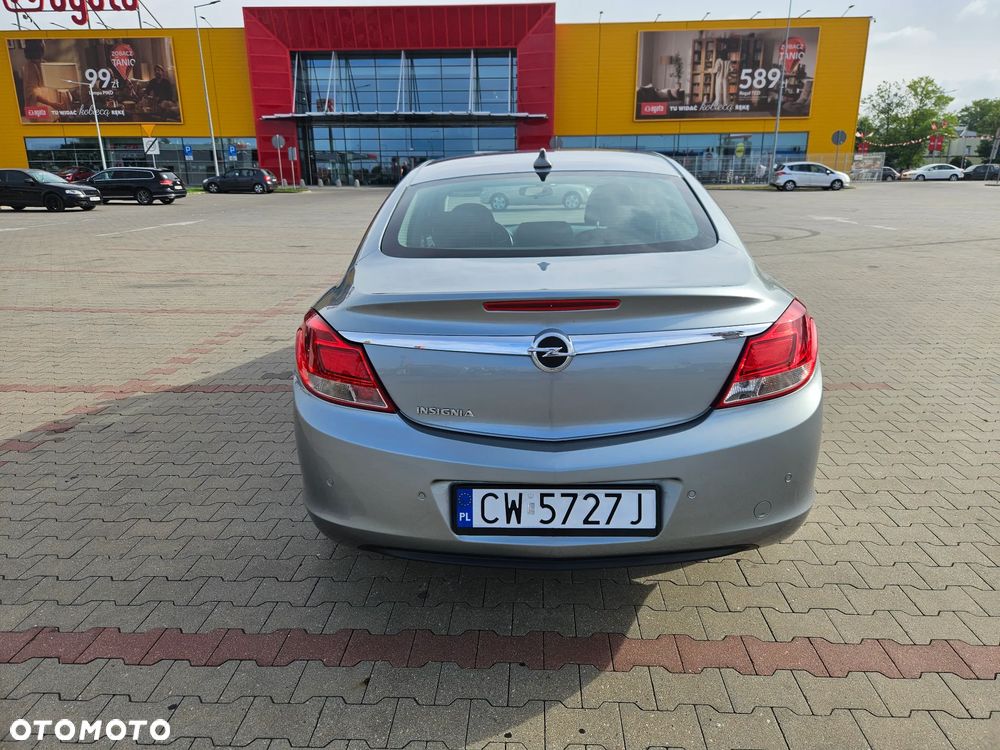 Opel Insignia 1.6 Design Edition - 6
