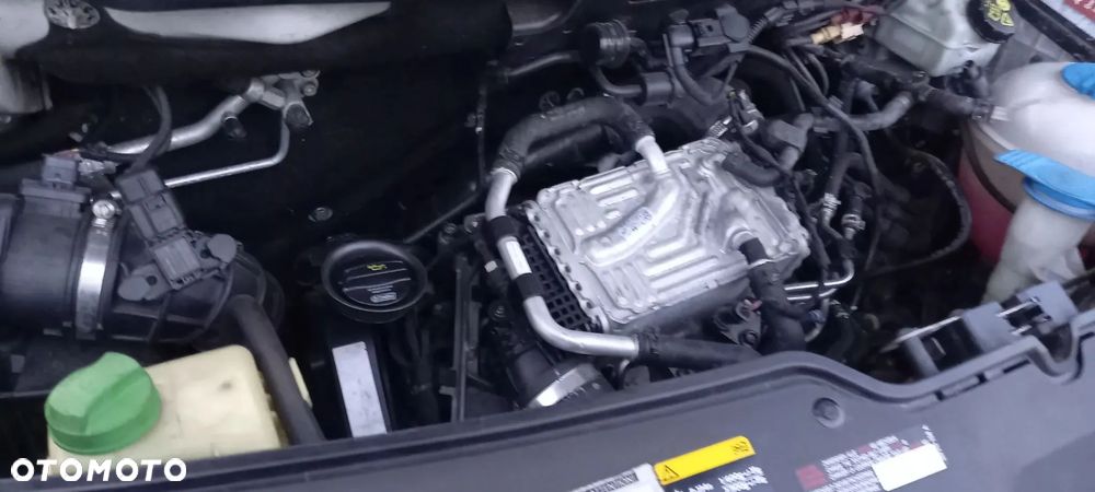 Volkswagen Caravelle 2.0 TDI L1 Comfortline DSG - 30