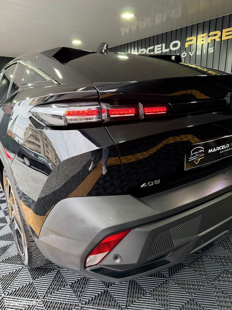 Peugeot 408 1.6 Hybrid Allure Pack e-EAT8 - 28