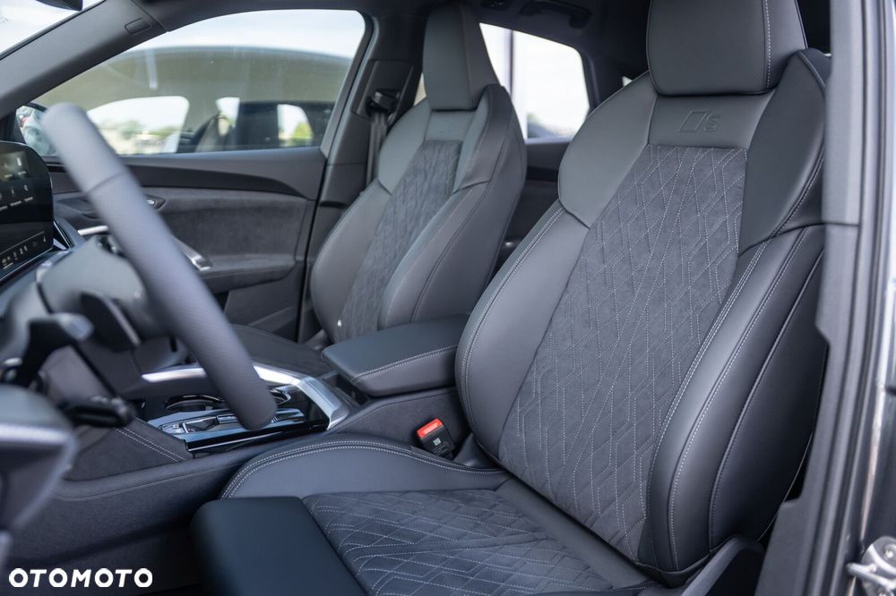 Audi Q5 Sportback - 13