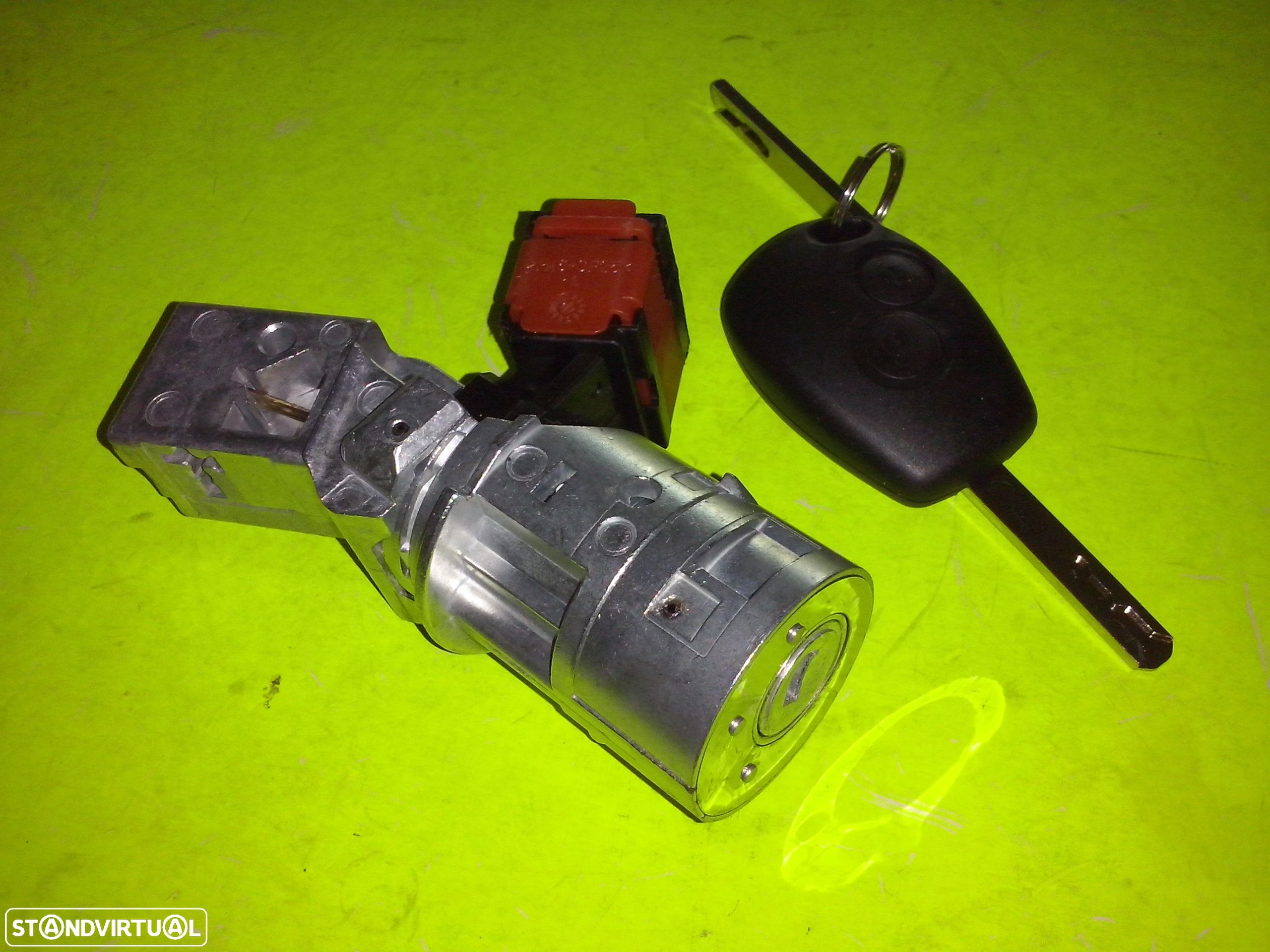 Canhão de ignição Renault Clio 3 Kangoo Trafic NOVO - 1