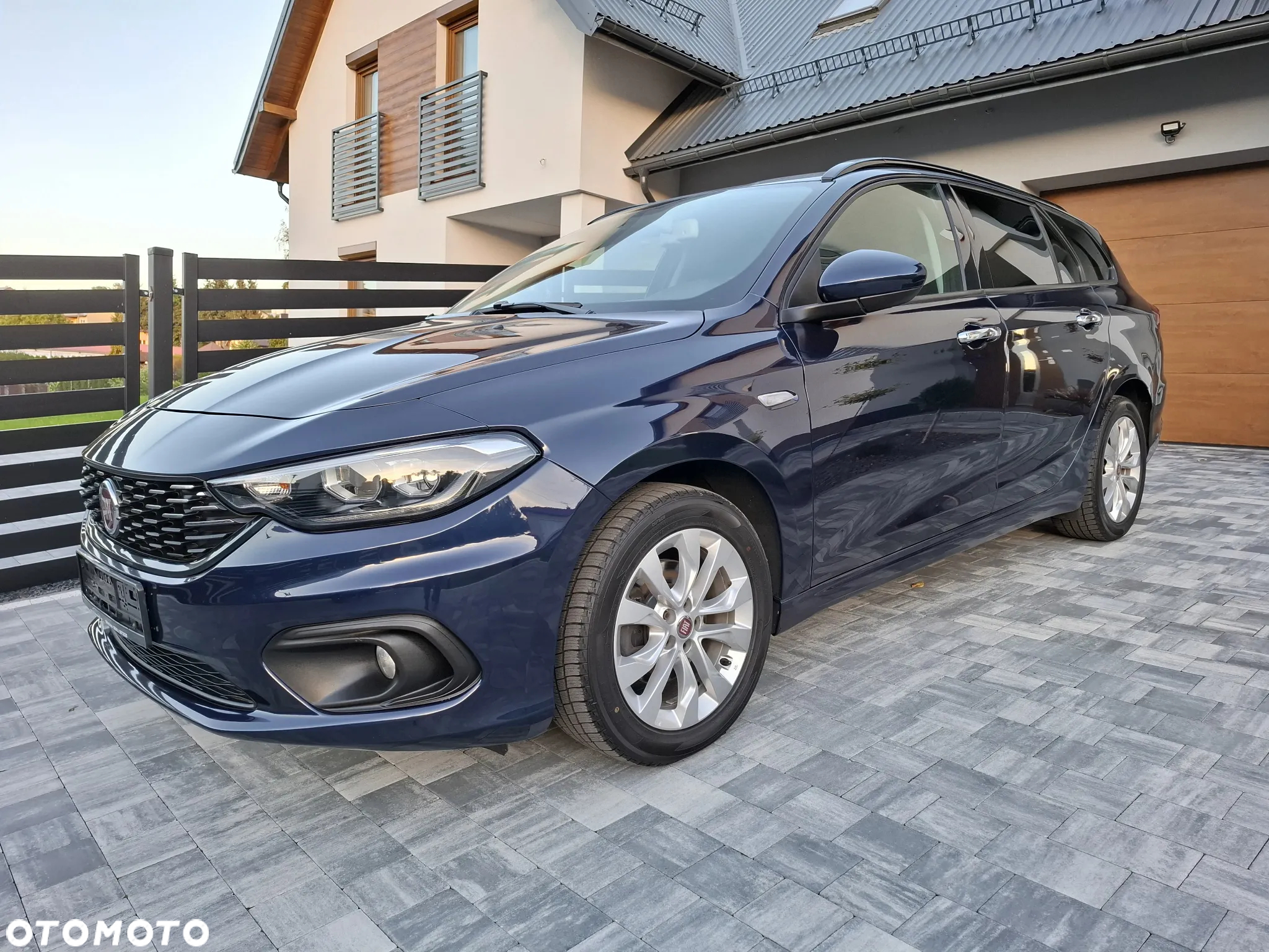 Fiat Tipo Kombi 1.4 T-Jet Lounge - 4