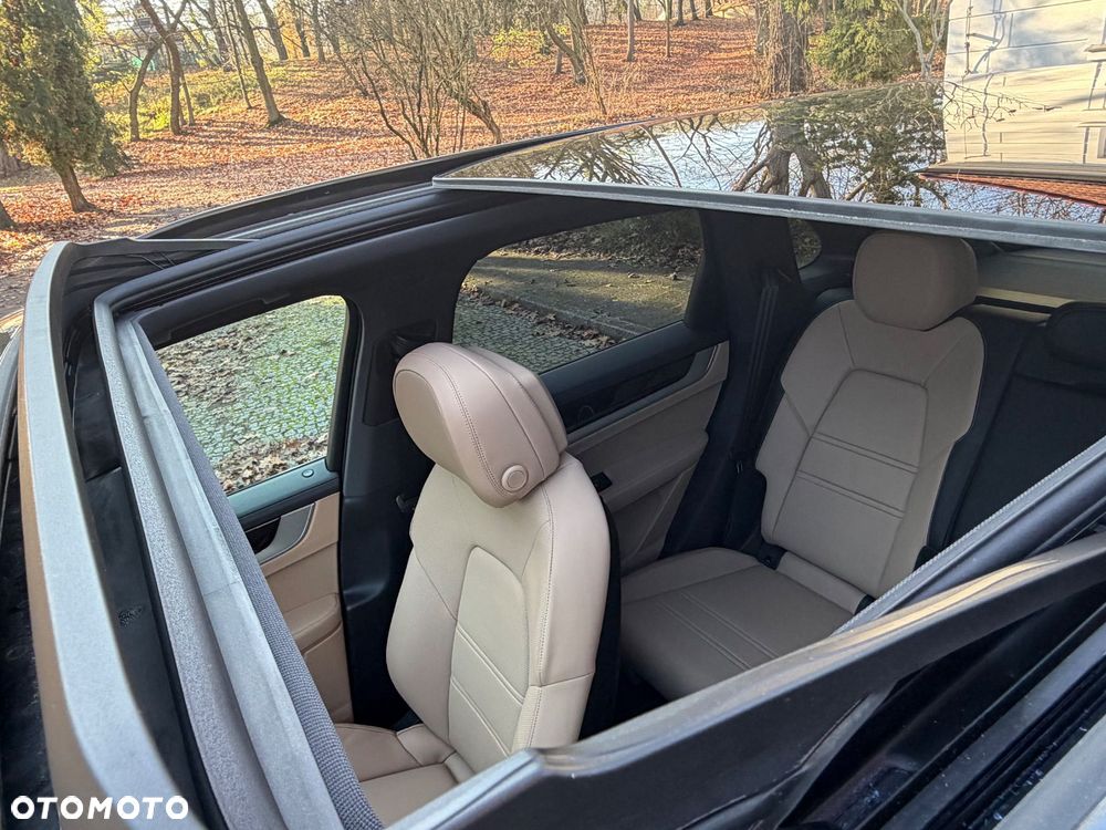 Porsche Cayenne Standard - 23