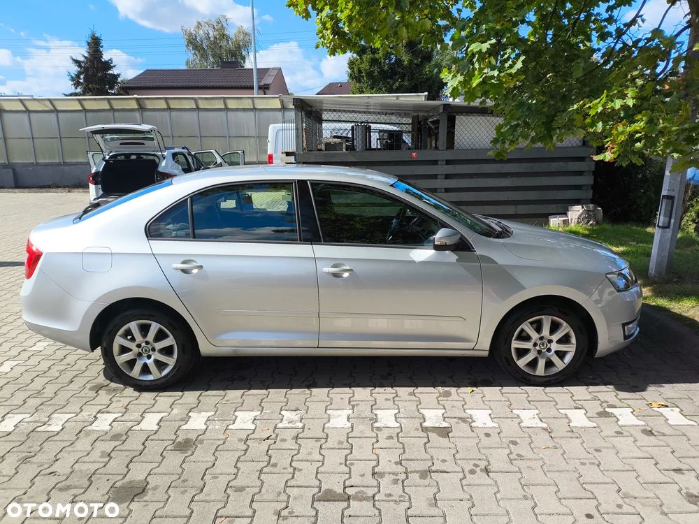 Skoda RAPID 1.2 TSI Ambition - 6