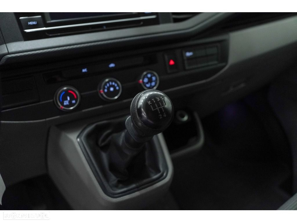 VW Transporter 6.1 Kombi 19- 2.0 TDI BUSINESS - 6