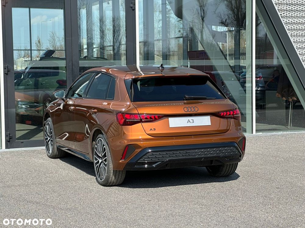 Audi A3 Sportback - 11