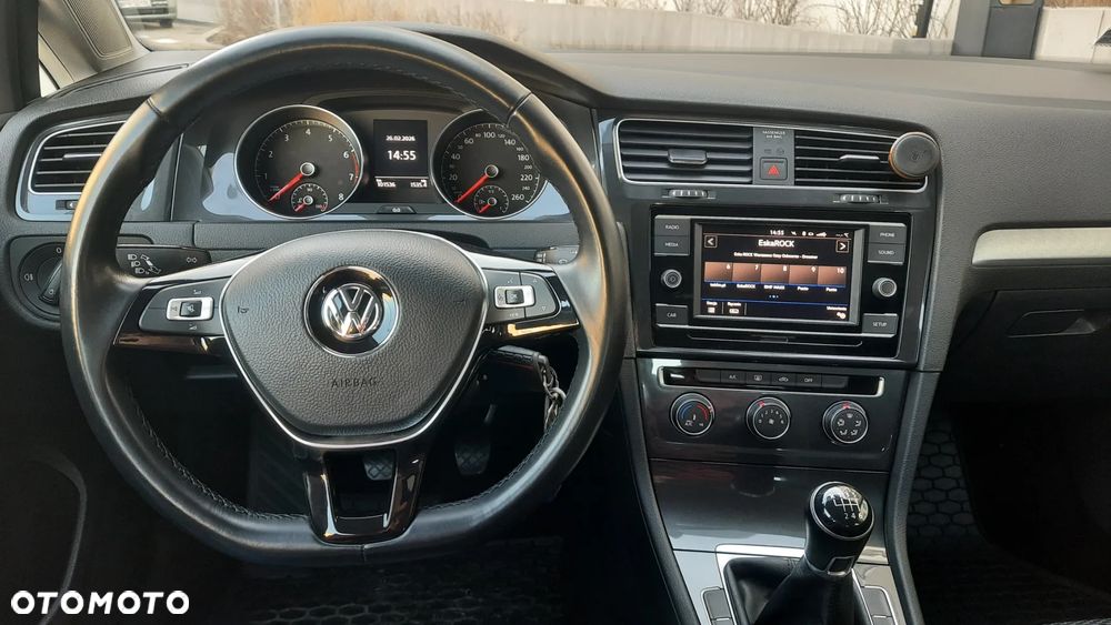 Volkswagen Golf 1.0 TSI City - 17