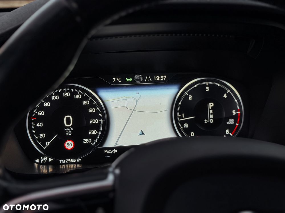 Volvo S90 D4 Inscription - 15