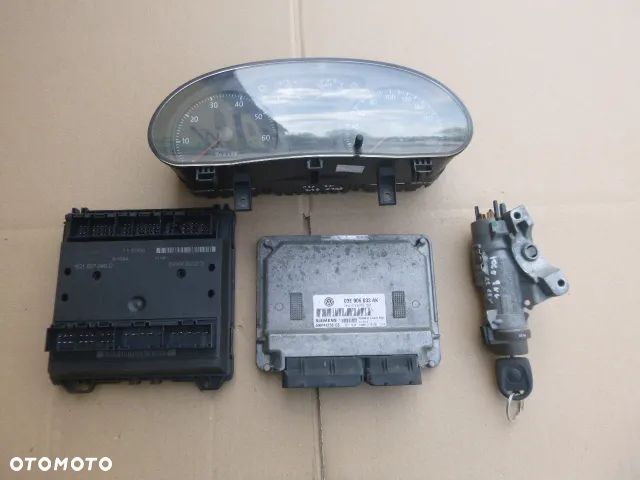 ZESTAW STARTOWY STACYJKA KOMPUTER IMMOBILIZER LICZNIK VOLKSWAGEN POLO 9N LIFT 1.2 05- - 4