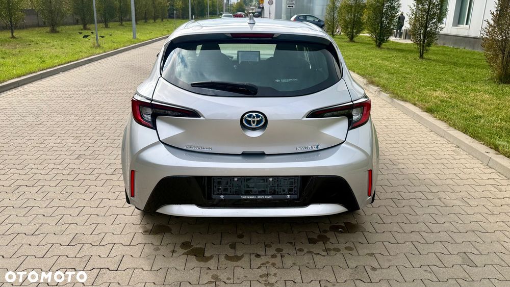 Toyota Corolla 1.8 Hybrid Comfort - 14