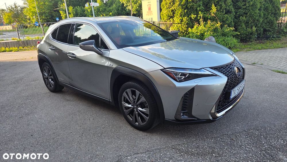 Lexus UX 250h F Sport 2WD - 3