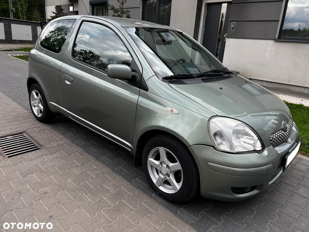 Toyota Yaris 1.0 Multi-Mode - 2