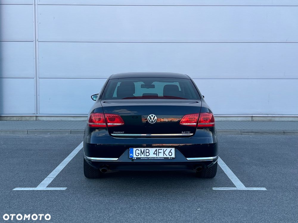 Volkswagen Passat 2.0 TDI 4Mot Highline DSG - 5