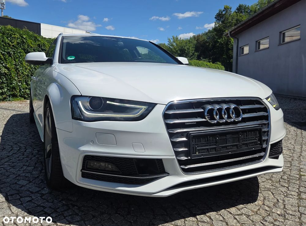 Audi A4 Avant - 6