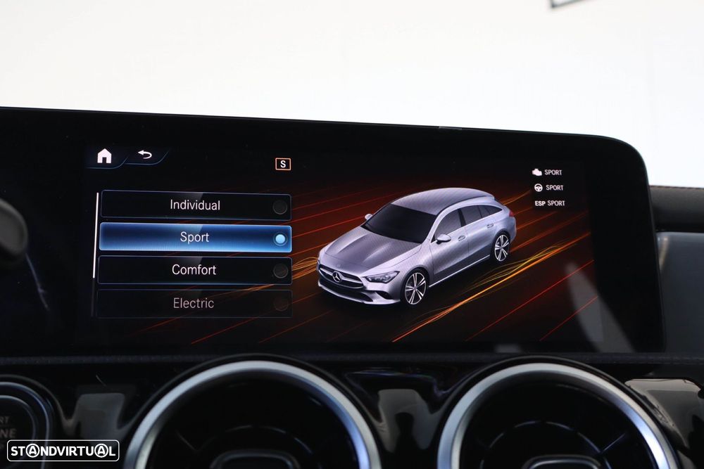 Mercedes-Benz CLA 250 e Shooting Brake AMG Line - 36