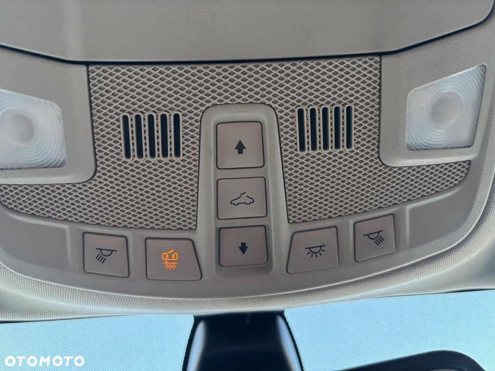 Ford Fusion - 22