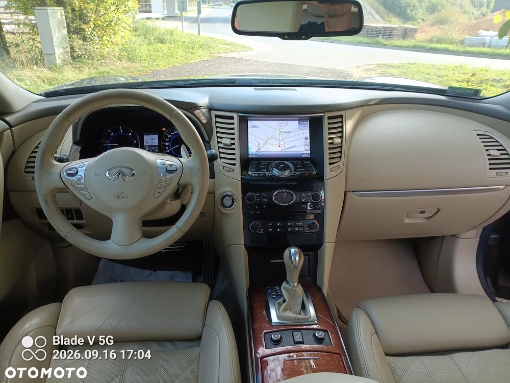 Infiniti Q70 3.0d S - 4