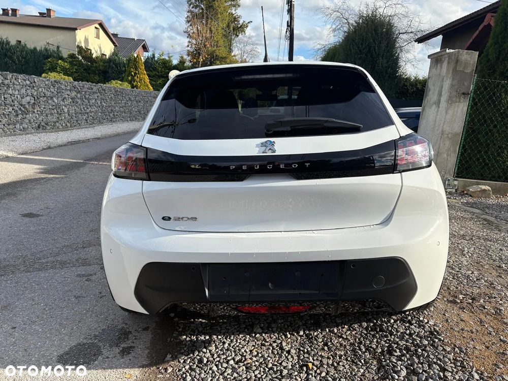 Peugeot 208 e-208 50kWh GT - 8