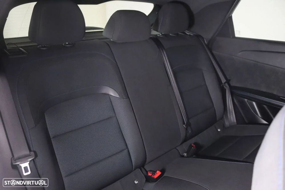 MG MG4 64 kWh Comfort - 17