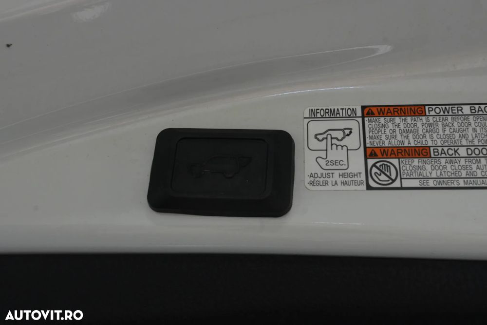 Toyota RAV4 2.5 VVT-i HSD 4x4 Executive - 27