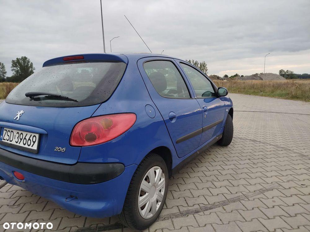 Peugeot 206 1.1 Color-Line - 9