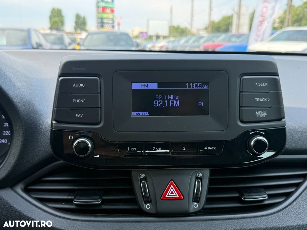 Hyundai i30 1.5 110CP 5DR M/T Comfort - 22