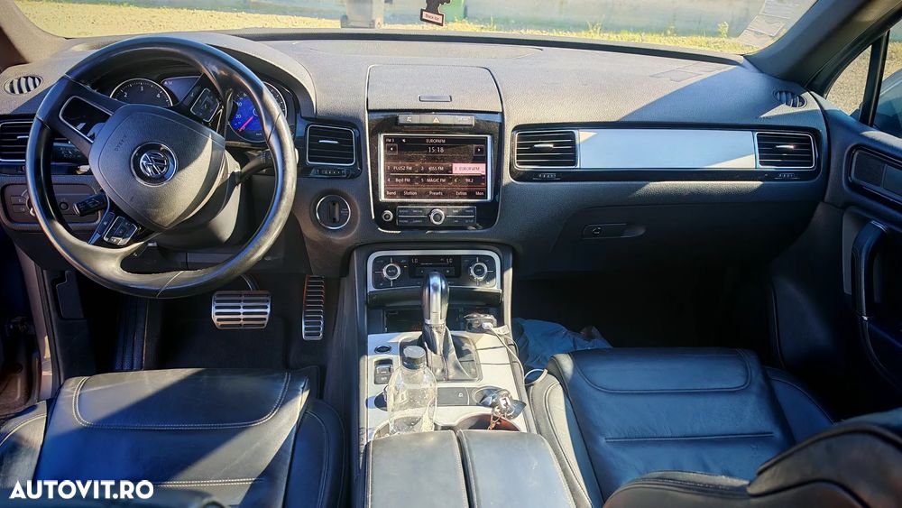 Volkswagen Touareg - 7