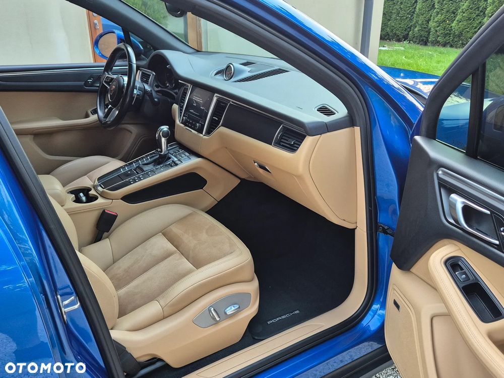 Porsche Macan - 15