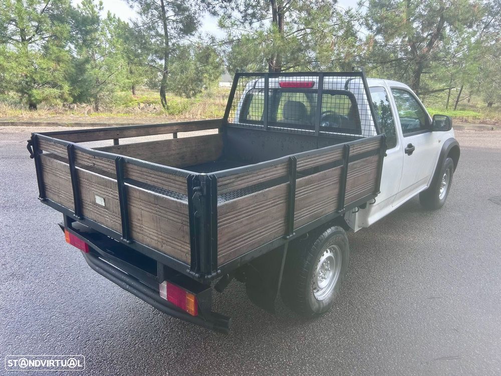 Isuzu D-Max 2.5 DTi CL 4WD LS4 - 3