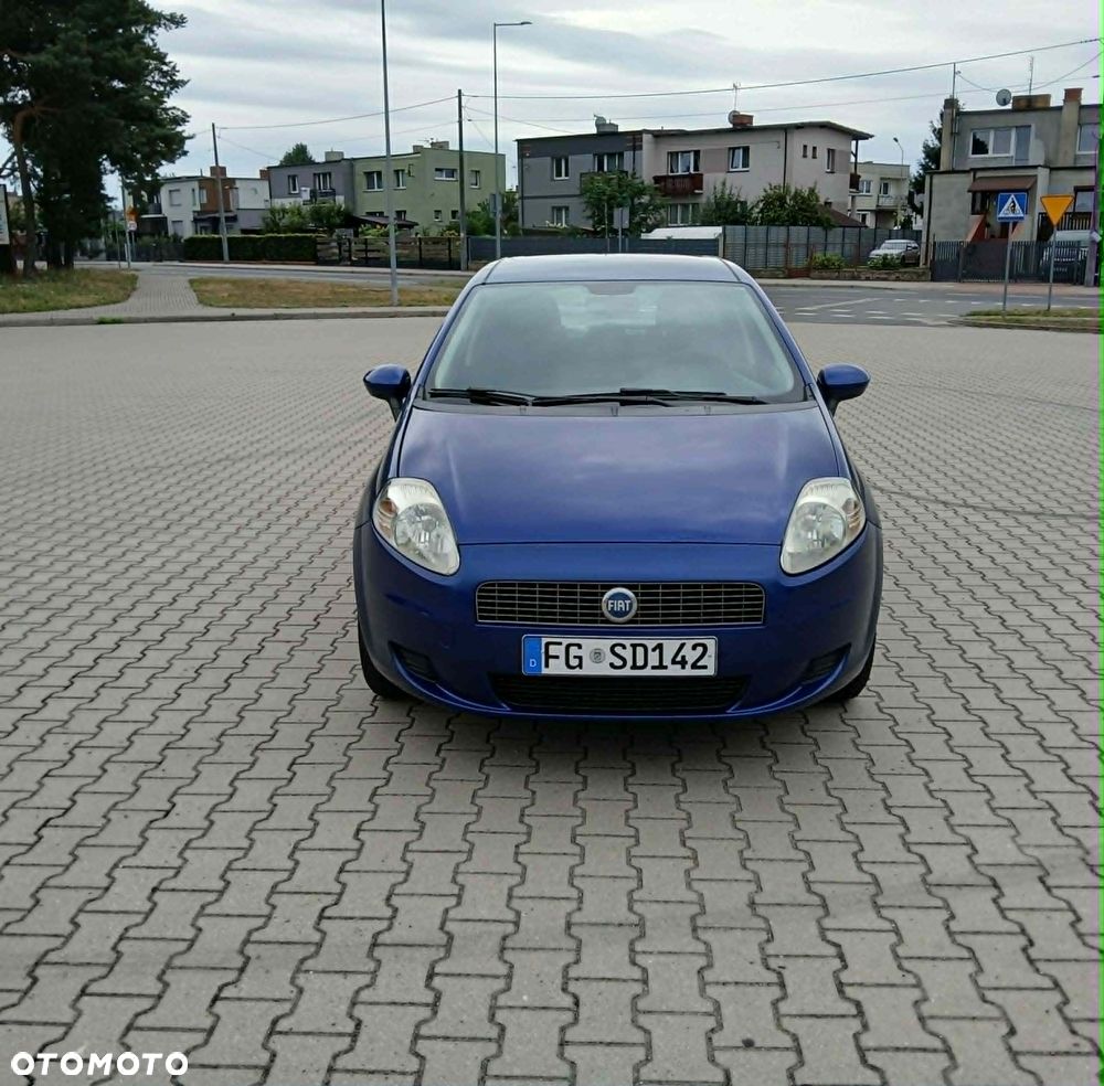 Fiat Grande Punto - 1