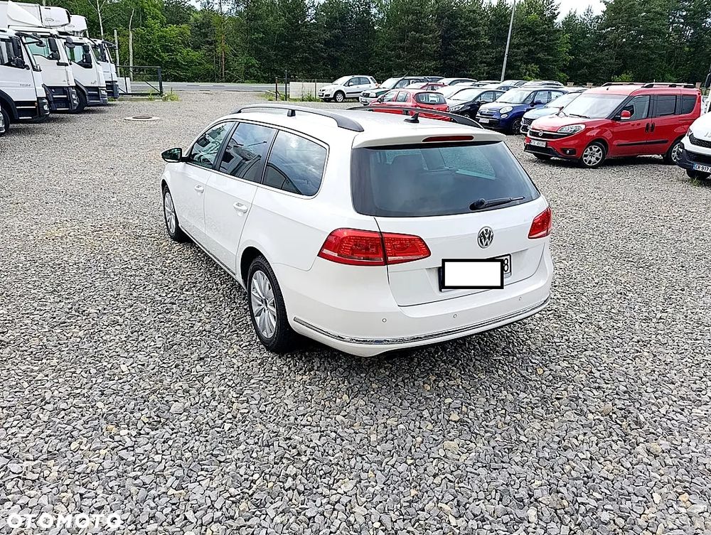 Volkswagen Passat 2.0 TDI Highline - 5