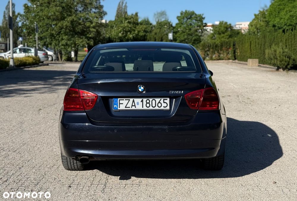 BMW Seria 3 - 10