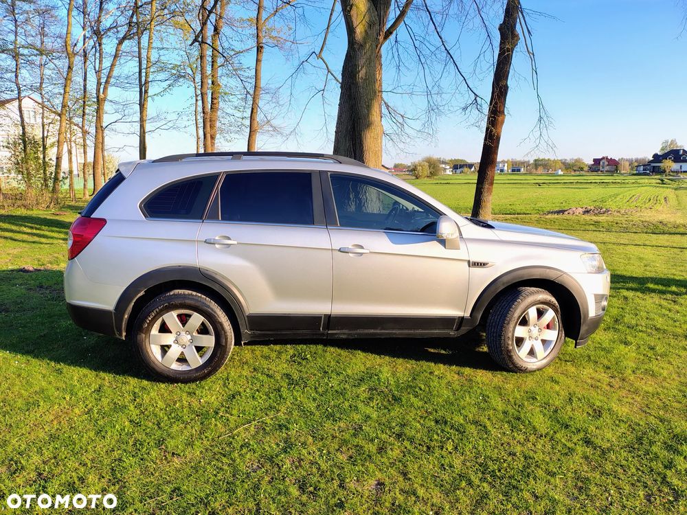 Chevrolet Captiva 2.4 FWD LT - 3