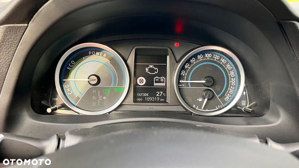 Toyota Auris - 10