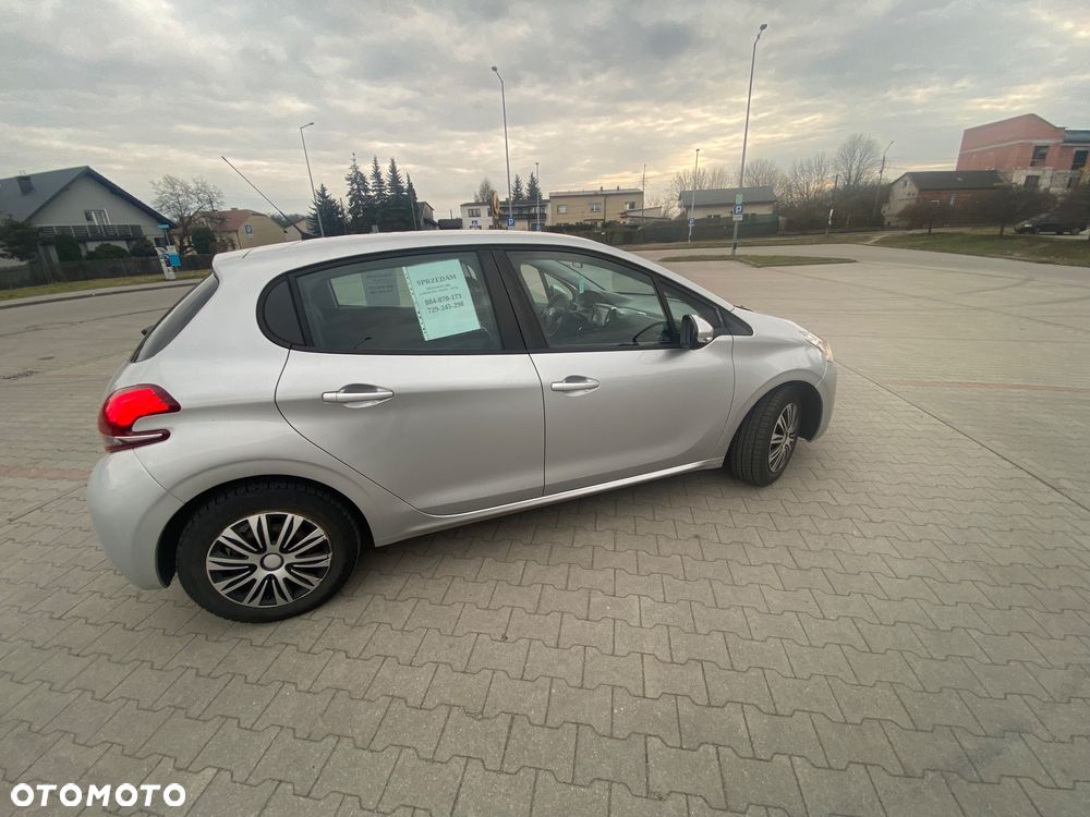 Peugeot 208 1.6 BlueHDi Active S&S - 4