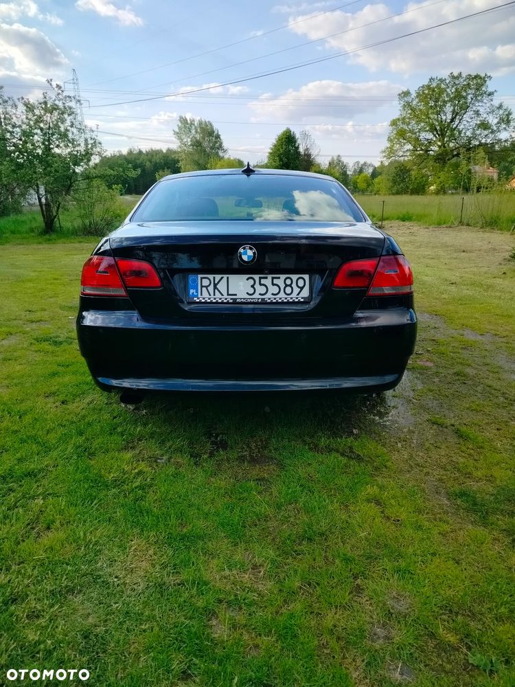 BMW Seria 3 320d - 10